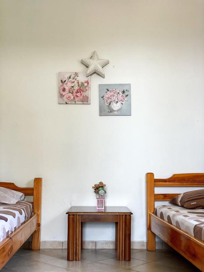 Casa Lia-Beach Front Villa Nea Kallikrateia Kültér fotó
